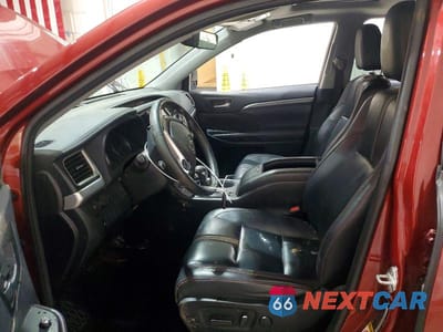 Zdjęcie 7 z 14 samochodu: 2019 TOYOTA HIGHLANDER SE VIN:5TDJZRFH6KS602798 - miniatura