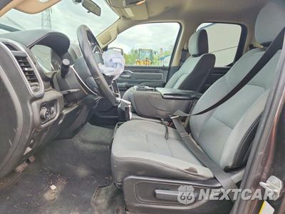 Zdjęcie 7 z 12 samochodu: 2020 RAM 1500 BIG HORN/LONE STAR VIN:1C6SRFBT8LN215312 - miniatura