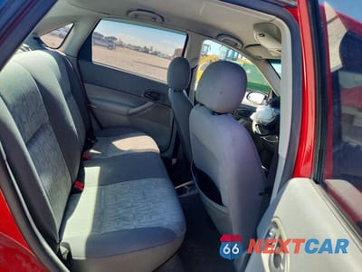 Zdjęcie 10 z 12 samochodu: 2005 FORD FOCUS ZX3 VIN:1FAFP34N65W252164 - miniatura
