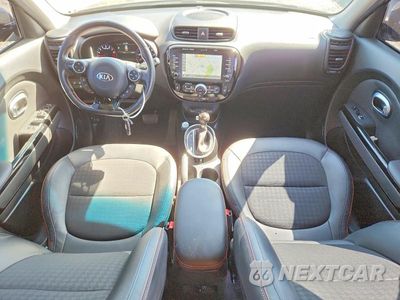 Zdjęcie 8 z 12 samochodu: 2018 KIA SOUL ! VIN:KNDJX3AA8J7893343 - miniatura