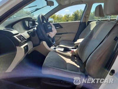 Zdjęcie 7 z 13 samochodu: 2017 HONDA ACCORD EX VIN:1HGCR2F71HA086882 - miniatura