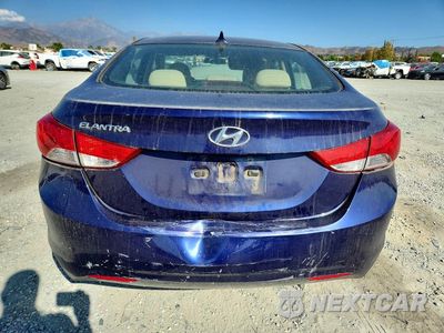 Zdjęcie 6 z 12 samochodu: 2013 HYUNDAI ELANTRA GLS VIN:5NPDH4AE6DH387691 - miniatura