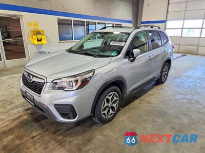 2020 SUBARU FORESTER PREMIUM JF2SKAGC6LH604717 - główne zdjęcie licytacji z USA - miniatura