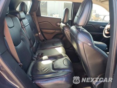 Zdjęcie 11 z 13 samochodu: 2017 JEEP CHEROKEE TRAILHAWK VIN:1C4PJMBS4HW564163 - miniatura