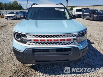Piąte zdjęcie samochodu w środku: 2025 FORD BRONCO SPORT HERITAGE VIN:3FMCR9GN2SRF53465 - miniatura