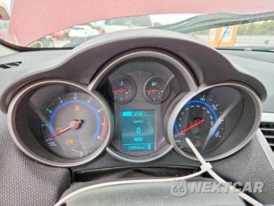 Zdjęcie 9 z 12 samochodu: 2016 CHEVROLET CRUZE LIMITED LT VIN:1G1PE5SB9G7145771 - miniatura