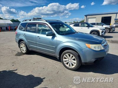Czwarte zdjęcie samochodu z boku: 2011 SUBARU FORESTER 2.5X PREMIUM VIN:JF2SHADC7BH754093 - miniatura