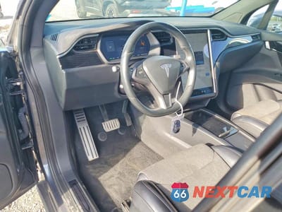 Zdjęcie 8 z 13 samochodu: 2018 TESLA MODEL X VIN:5YJXCAE22JF138308 - miniatura