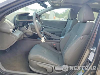Zdjęcie 7 z 13 samochodu: 2025 HYUNDAI ELANTRA SEL VIN:KMHLS4DG5SU972903 - miniatura