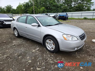 Czwarte zdjęcie samochodu z boku: 2003 NISSAN ALTIMA 2.5 S VIN:1N4AL11E53C108585 - miniatura