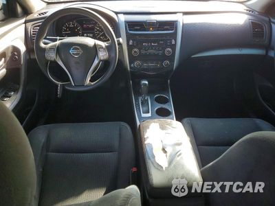 Zdjęcie 8 z 12 samochodu: 2015 NISSAN ALTIMA 2.5 S VIN:1N4AL3AP2FC287766 - miniatura