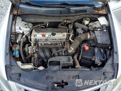 Zdjęcie 11 z 12 samochodu: 2010 HONDA ACCORD LX VIN:1HGCP2F32AA126461 - miniatura