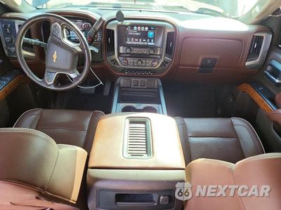 Zdjęcie 8 z 12 samochodu: 2018 CHEVROLET SILVERADO K2500 HIGH COUNTRY VIN:1GC1KXEY9JF106533 - miniatura