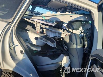 Zdjęcie 11 z 14 samochodu: 2024 TOYOTA RAV4 LIMITED VIN:JTMD6RFV1RJ048797 - miniatura