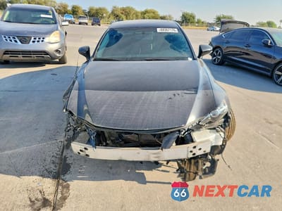 Piąte zdjęcie samochodu w środku: 2016 LEXUS IS 350 VIN:JTHBE1D28G5026403 - miniatura