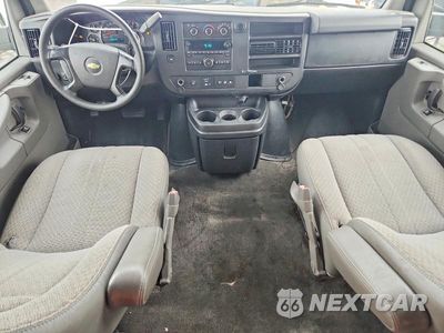 Zdjęcie 8 z 13 samochodu: 2012 CHEVROLET EXPRESS G3500 LT VIN:1GAZG1FG3C1155212 - miniatura