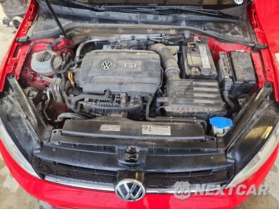 Zdjęcie 11 z 12 samochodu: 2017 VOLKSWAGEN GOLF SPORTWAGEN S VIN:3VW017AU7HM518006 - miniatura