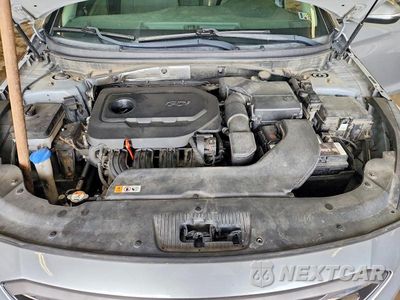 Zdjęcie 11 z 12 samochodu: 2015 HYUNDAI SONATA SPORT VIN:5NPE34AF3FH091249 - miniatura