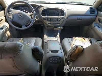 Zdjęcie 8 z 14 samochodu: 2005 TOYOTA SEQUOIA LIMITED VIN:5TDZT38A95S238740 - miniatura