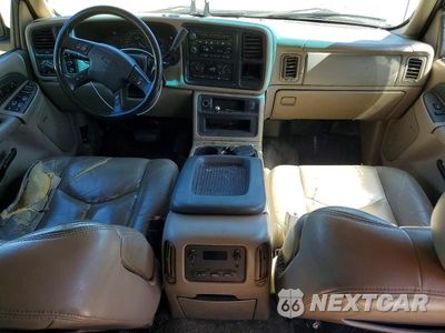 Zdjęcie 8 z 12 samochodu: 2003 CHEVROLET AVALANCHE K1500 VIN:3GNEK13T83G267244 - miniatura