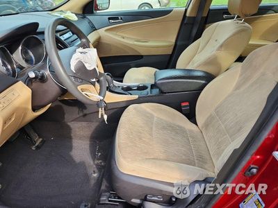 Zdjęcie 7 z 13 samochodu: 2013 HYUNDAI SONATA GLS VIN:5NPEB4AC0DH795043 - miniatura