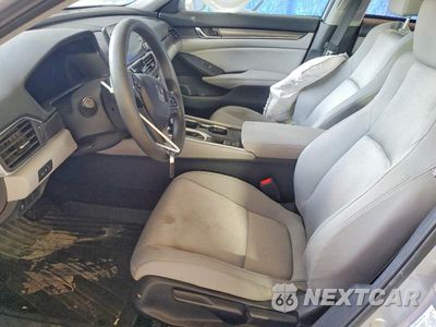 Zdjęcie 7 z 12 samochodu: 2018 HONDA ACCORD LX VIN:1HGCV1F18JA190390 - miniatura