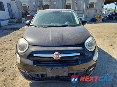 Piąte zdjęcie samochodu w środku: 2016 FIAT 500X LOUNGE VIN:ZFBCFXDT6GP373654 - miniatura