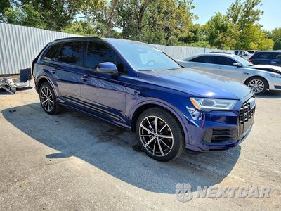 Czwarte zdjęcie samochodu z boku: 2021 AUDI Q7 PREMIUM PLUS VIN:WA1LXAF73MD031741 - miniatura