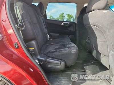 Zdjęcie 11 z 14 samochodu: 2016 NISSAN PATHFINDER S VIN:5N1AR2MM3GC620784 - miniatura