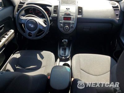 Zdjęcie 8 z 12 samochodu: 2010 KIA SOUL + VIN:KNDJT2A25A7180897 - miniatura