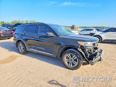 Czwarte zdjęcie samochodu z boku: 2020 FORD EXPLORER XLT VIN:1FMSK7DH3LGA38390 - miniatura