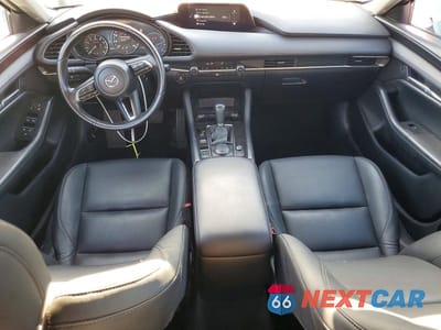 Zdjęcie 8 z 12 samochodu: 2024 MAZDA 3 SELECT SPORT VIN:3MZBPABM7RM427435 - miniatura