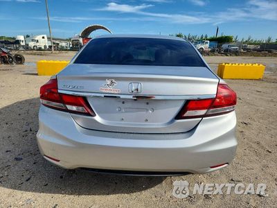 Zdjęcie 6 z 13 samochodu: 2015 HONDA CIVIC LX VIN:19XFB2F56FE048931 - miniatura