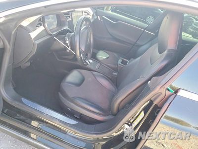 Zdjęcie 7 z 13 samochodu: 2016 TESLA MODEL S VIN:5YJSA1E21GF130239 - miniatura