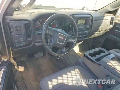 Zdjęcie 8 z 13 samochodu: 2018 GMC SIERRA C3500 VIN:1GD31VCGXJF181070 - miniatura