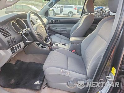 Zdjęcie 7 z 12 samochodu: 2010 TOYOTA TACOMA V6 VIN:3TMLU4EN7AM055895 - miniatura