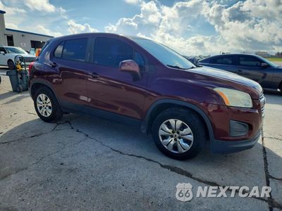 Czwarte zdjęcie samochodu z boku: 2016 CHEVROLET TRAX LS VIN:3GNCJKSB1GL157559 - miniatura