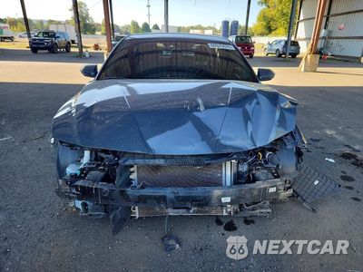 Piąte zdjęcie samochodu w środku: 2025 HYUNDAI ELANTRA LIMITED VIN:KMHLN4DJ2SU121435 - miniatura