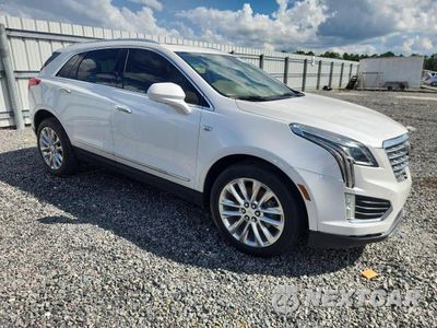 Czwarte zdjęcie samochodu z boku: 2017 CADILLAC XT5 PLATINUM VIN:1GYKNFRS1HZ154381 - miniatura