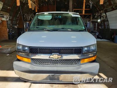 Piąte zdjęcie samochodu w środku: 2018 CHEVROLET EXPRESS G3500 LT VIN:1GAZGPFGXJ1226597 - miniatura