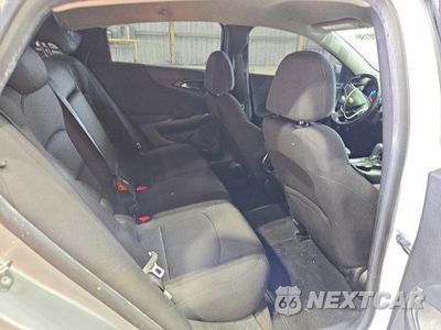 Zdjęcie 10 z 12 samochodu: 2018 CHEVROLET MALIBU LT VIN:1G1ZD5ST5JF164755 - miniatura