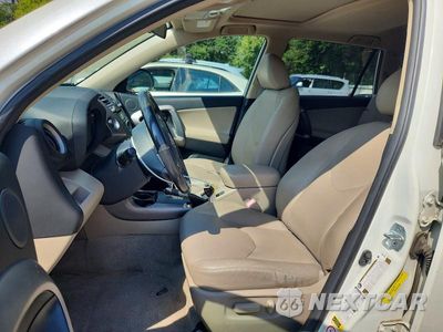 Zdjęcie 7 z 12 samochodu: 2008 TOYOTA RAV4 LIMITED VIN:JTMBK31V985066589 - miniatura