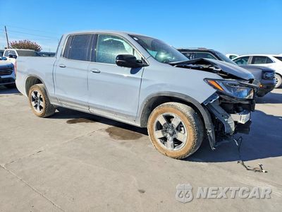 Czwarte zdjęcie samochodu z boku: 2026 HONDA RIDGELINE BLACK EDITION VIN:5FPYK3F80TB028907 - miniatura