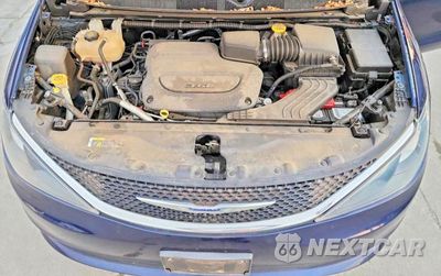 Zdjęcie 12 z 13 samochodu: 2019 CHRYSLER PACIFICA LX VIN:2C4RC1CG7KR629664 - miniatura