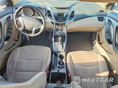 Zdjęcie 8 z 12 samochodu: 2016 HYUNDAI ELANTRA SE VIN:5NPDH4AE8GH763165 - miniatura