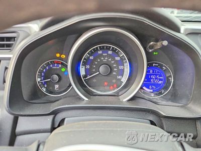 Zdjęcie 9 z 13 samochodu: 2016 HONDA FIT LX VIN:JHMGK5H53GS003574 - miniatura