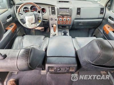 Zdjęcie 8 z 12 samochodu: 2012 TOYOTA TUNDRA CREWMAX LIMITED VIN:5TFHW5F18CX222778 - miniatura