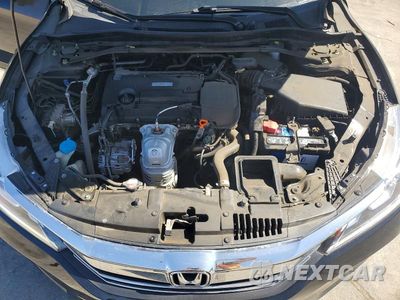 Zdjęcie 11 z 12 samochodu: 2016 HONDA ACCORD EXL VIN:1HGCR2F83GA142621 - miniatura
