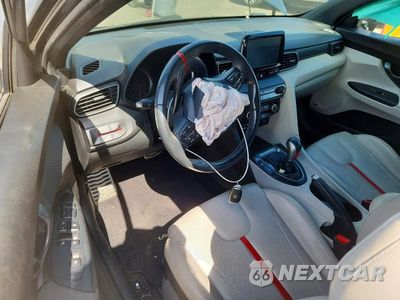 Zdjęcie 8 z 12 samochodu: 2019 HYUNDAI VELOSTER TURBO ULTIMATE VIN:KMHTH6AB5KU014931 - miniatura