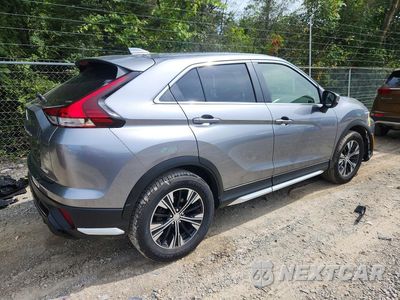 Trzecie zdjęcie samochodu z tyłu: 2022 MITSUBISHI ECLIPSE CROSS SE VIN:JA4ATWAA7NZ050073 - miniatura